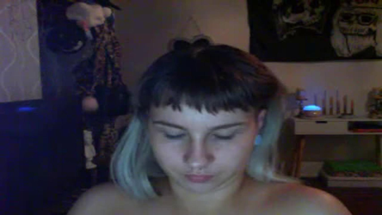 angelgore intimate record on 2017-05-20 08:41:14 from MFC