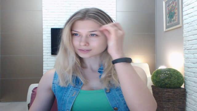 AimieLia show [2016/10/18 11:51:19]