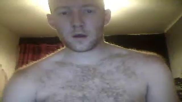 kinkycoupplejihuggyllll