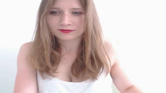 Lioline_li video [2016/07/08 08:17:05]