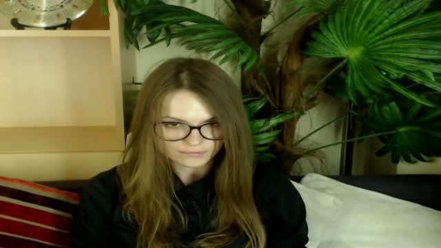 MissFoxyBeauty webcam [2016/05/06 06:29:20]