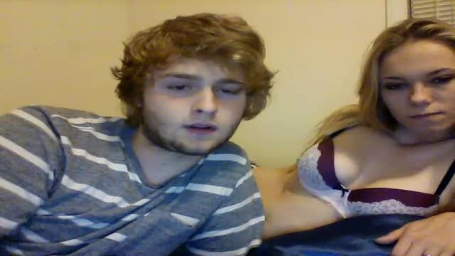thekandyshop webcam [2015/05/19 01:13:05]