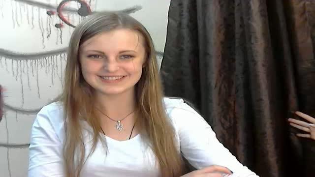 emily_moss recorded [2015/06/22 11:00:34]