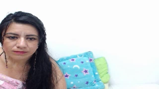Vianka35 naked [2016/07/10 06:26:45]