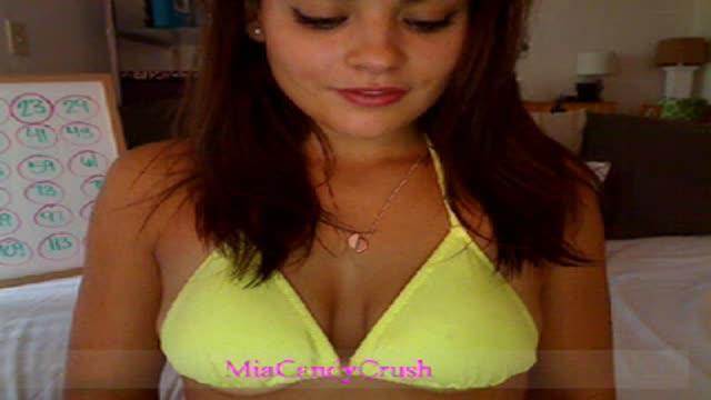 MiaCandyCrush video [2015/07/27 22:30:43]