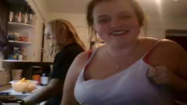 peacelovehippie naked [2016/10/18 19:00:15]