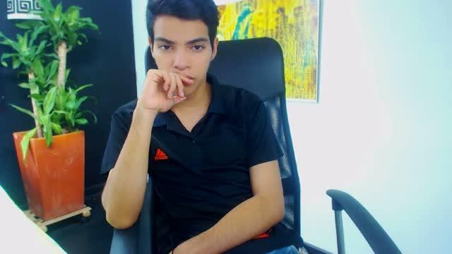 chrisxhorny