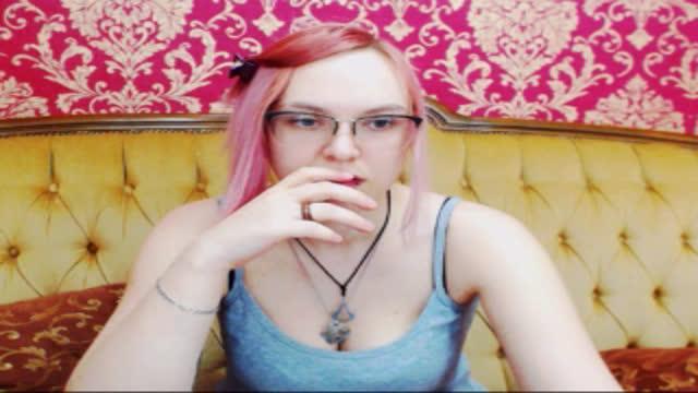 lisamellow recorded [2017/02/18 03:27:44]