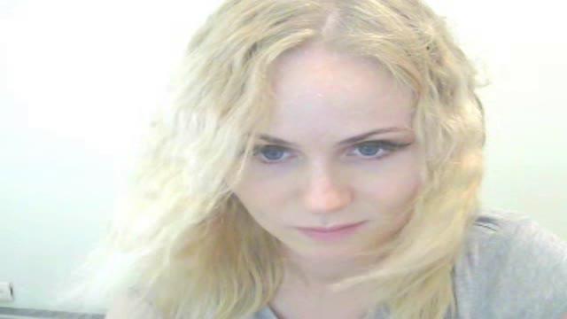 Lill_Sofi webcam [2016/07/15 10:30:53]