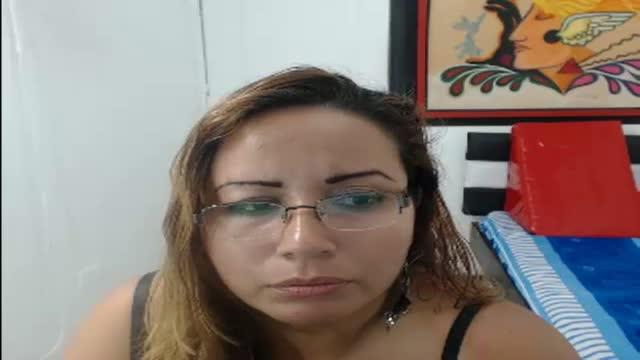 Estreyya show [2015/07/12 07:30:28]