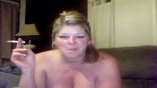 curvychloey33 recorded [2015/10/31 11:18:49]