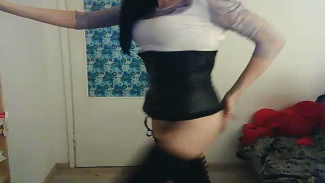 MlodaKs naked [2015/06/15 22:31:12]