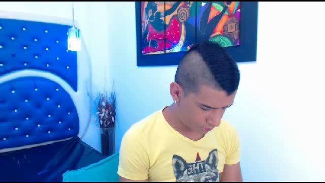 PRETTYXBOY porno [2016/03/14 12:30:27]
