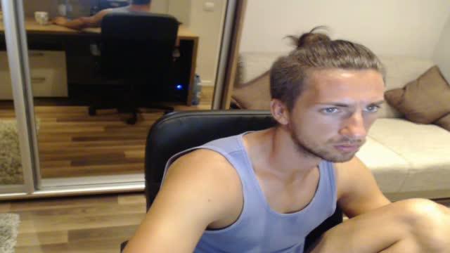 Bobby1988 webcam [2015/09/20 20:15:49]