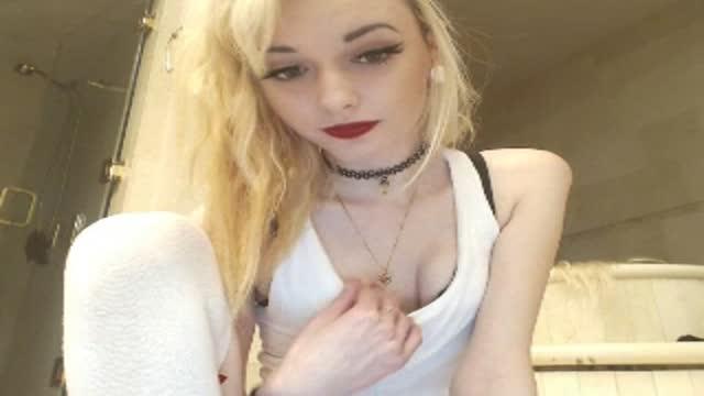 KATYEWEST recorded [2016/05/16 02:51:00]