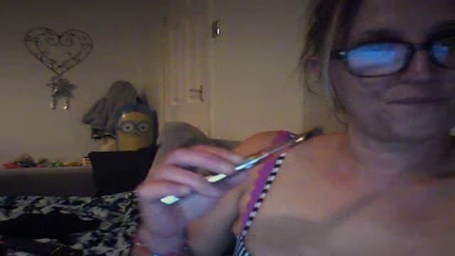 Naughtykicks show [2015/05/24 01:00:53]