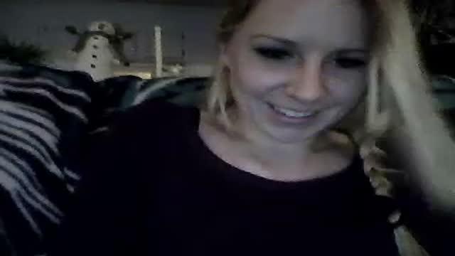 kacyluv420 webcam [2015/11/28 06:50:31]