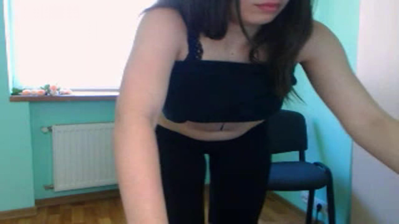 Adelinaa_ MyFreeCams [2018-05-29 09:01:39]