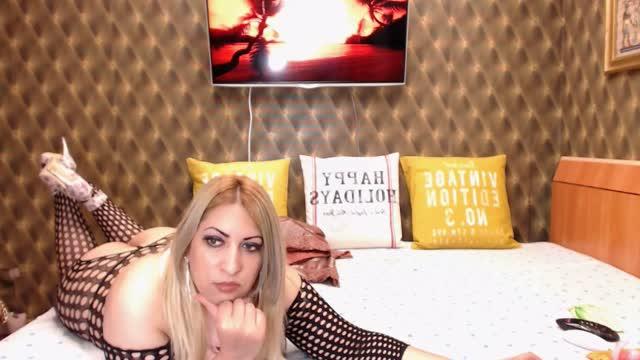 HornySugarCane recorded [2015/05/08 20:00:27]