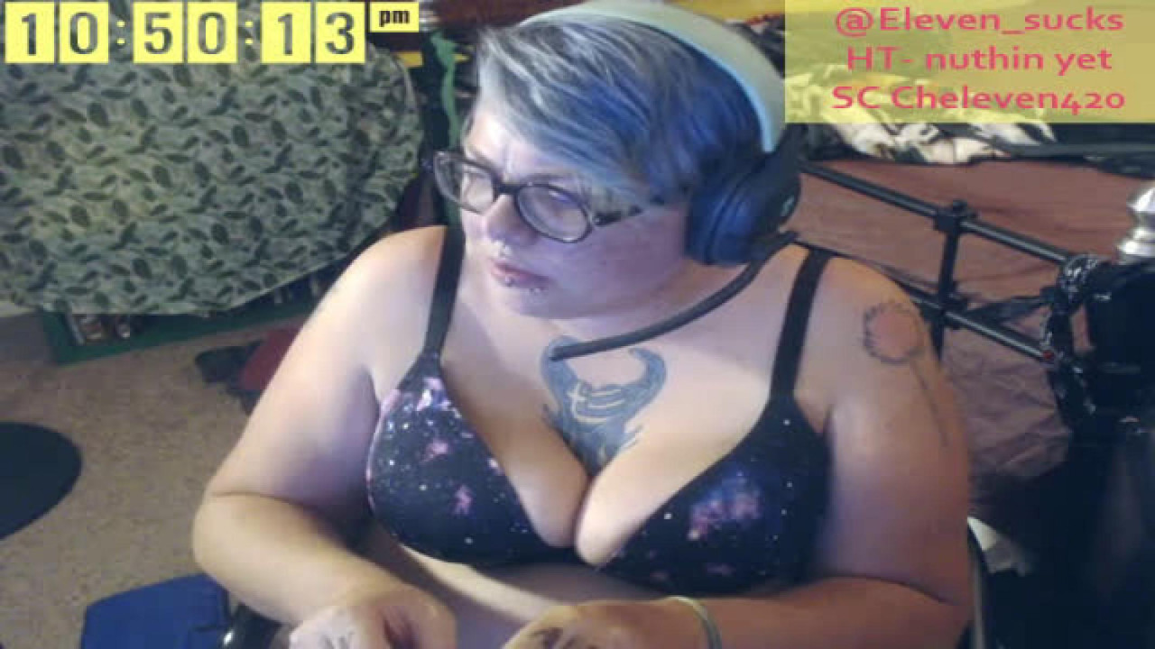Eleven_sucks MyFreeCams [2018-05-07 05:50:13]