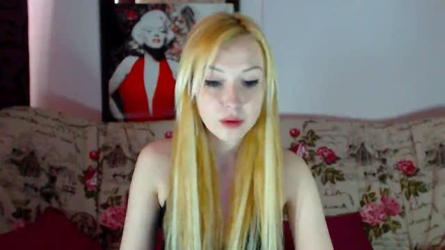 Horny_Blonde4u show [2016/03/25 07:15:54]