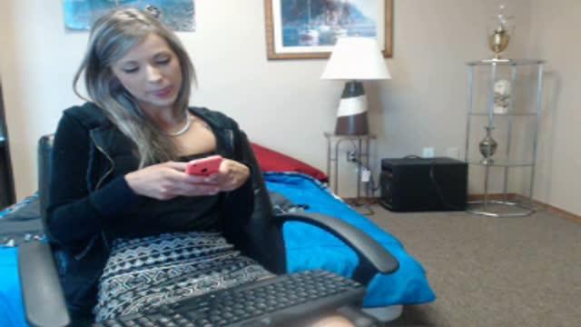 ThinSkinnyHot recorded [2015/05/05 02:01:27]