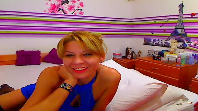 SalomeJade recorded [2015/10/22 18:46:13]