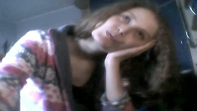 Iggy_Betty webcam [2015/11/27 13:30:58]