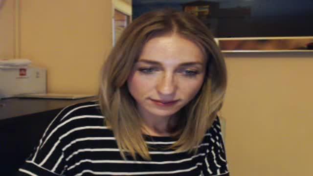 Hot4Words nude [2015/05/15 16:35:28]