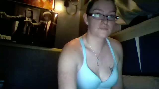 caitlinmonst3r recorded [2016/04/18 02:47:44]