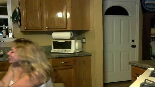 yummydelicousness video [2016/10/26 22:35:30]