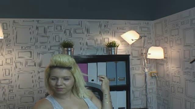 BlondyAne show [2015/08/13 10:00:27]