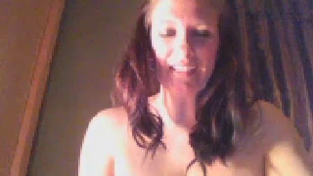 NaughtyHousewife84 naked [2016/04/28 04:40:54]