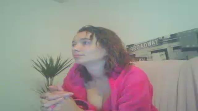 gagadoudou adult [2015/10/28 02:01:25]