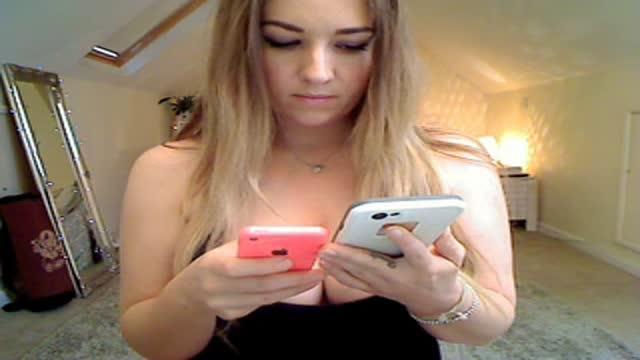 HollyWould_x video [2015/09/21 11:16:20]