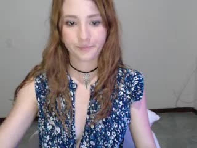 JulietteLawre webcam [2016/12/08 02:08:53]