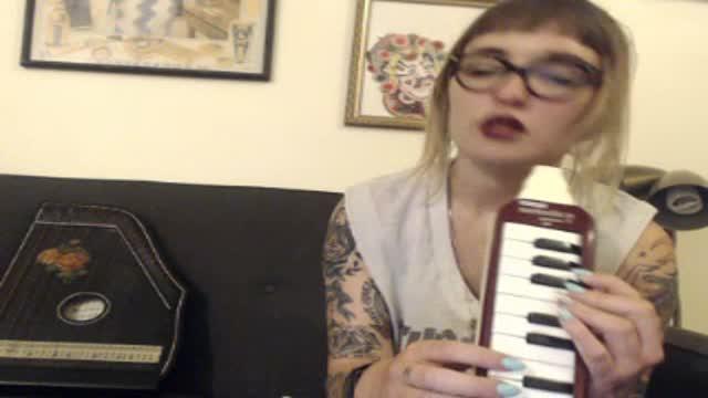 SNACKQUEEN webcam [2015/05/20 04:35:31]