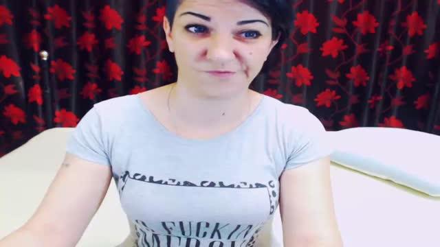 AnnaSophyaa video [2015/06/18 06:30:30]