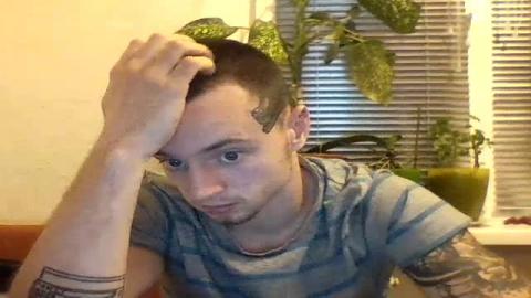 BomberMozga naked [2016/11/28 00:22:24]