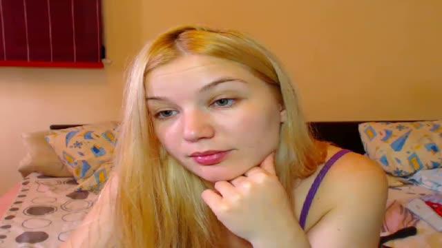 almadeangel8 recorded [2016/03/20 10:00:52]