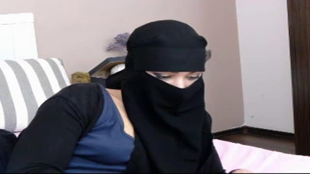 ArabianRaaida MyFreeCams [2018-06-22 14:27:50]