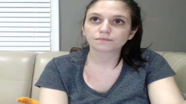 XxYourSecretz webcam [2016/04/18 02:30:27]