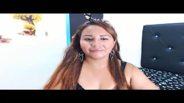 Estreyya sex [2015/06/24 01:00:55]